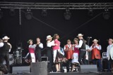 Nowy Tomyśl: Obrzęd jarmarkowy w wykonaniu mieszkańców Cichej Góry i koncert grupy Country Zenit na otwarcie imprezy na stadionie [ZDJĘCIA]