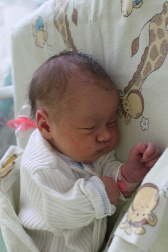 Alicja Baryłka, córka Iwony i Rafała, urodziła się 7 października. Ważyła 2900 gramów.