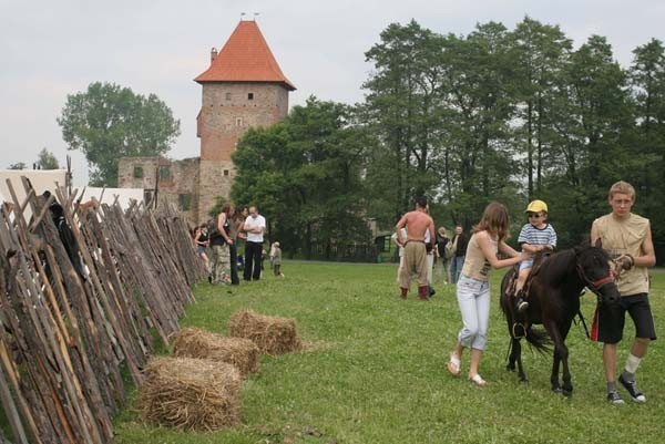 Chudów - zielone tereny, lasy, dobra komunikacja