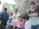 Zabrzańscy Romowie twierdzą, że są źle traktowani