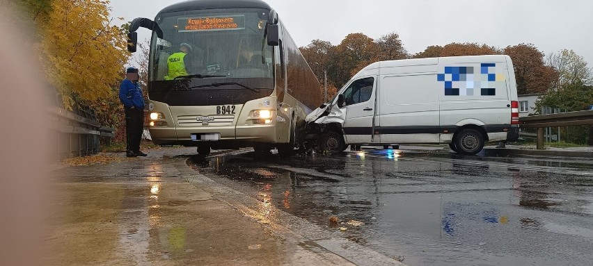 Do zdarzenia drogowego z udziałem dwóch pojazdów w Kcyni –...