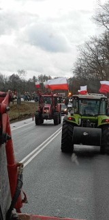 Protest rolników na krajowej „jedenastce” w pobliżu Budzynia i Sokołowa Budzyńskiego  