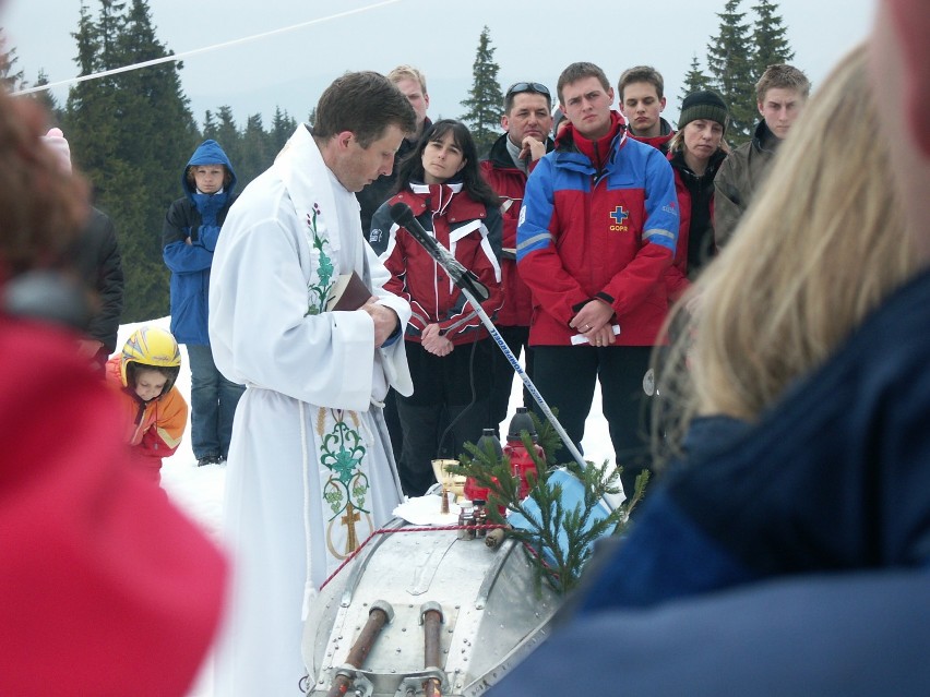 Mija 15 lat od pogrzebu Jana Pawła II. Tak Beskidy żegnały Ojca Świętego [ZDJĘCIA]