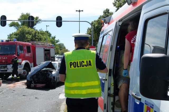 Wypadek an skrzyżowaniu Pabianickiej i 3 Maja w Łodzi