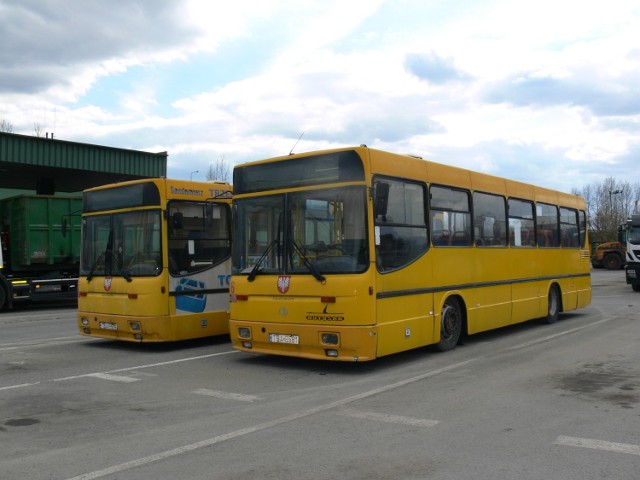Przedsiębiorstwo Gospodarki Komunalnej i Mieszkaniowej  w Sandomierzu – Zakład Komunikacji Miejskiej informuje pasażerów, że w okresie od 1 maja  do 3  maja  autobusy będą kursowały jak w niedzielę i dni świąteczne