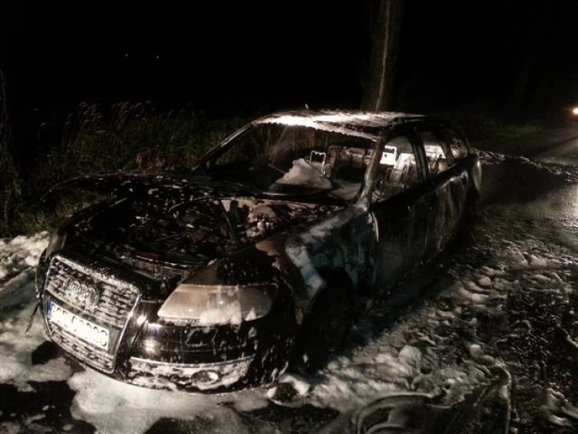 Straż Pożarna w Jarocinie: W Wilkowyi paliło się Audi A6