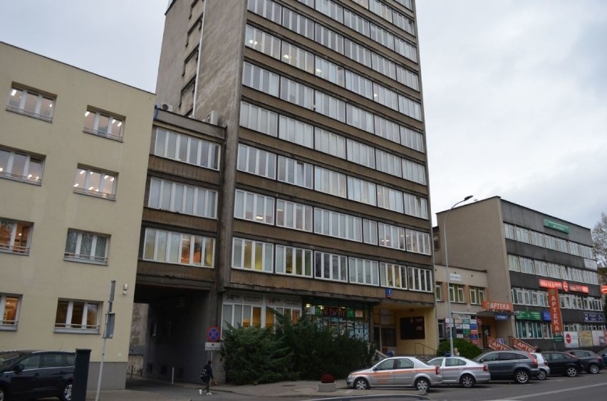 Straż Miejska w Rzeszowie ma nową siedzibę. W centrum miasta przy ul. Targowej [ZDJĘCIA]