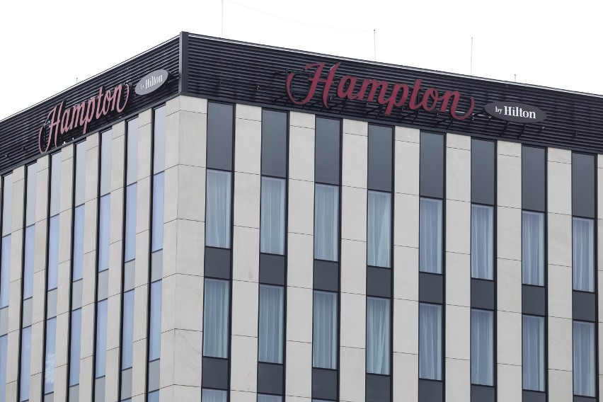 Nowy hotel w sercu "Mordoru". Hampton by Hilton wychodzi...