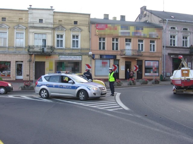 Spokojnie na meczu Promienia Kowalewo z Elaną Toruń