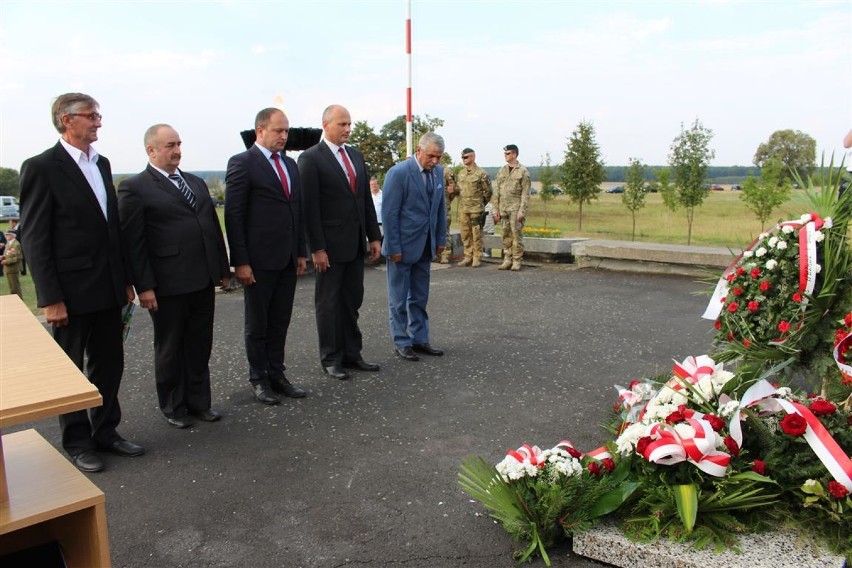 Władze Kłobucka oddały hołd polskim żołnierzom w Mokrej