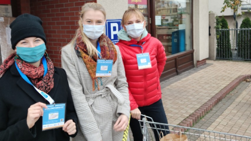 Pleszewscy seniorzy nadal mogą liczyć na pomoc w zakupach