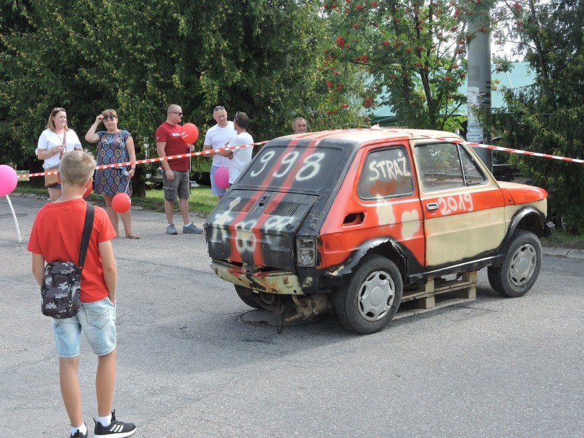 Pokaz swoich umiejętności dali strażacy z OSP w Andrzejewie