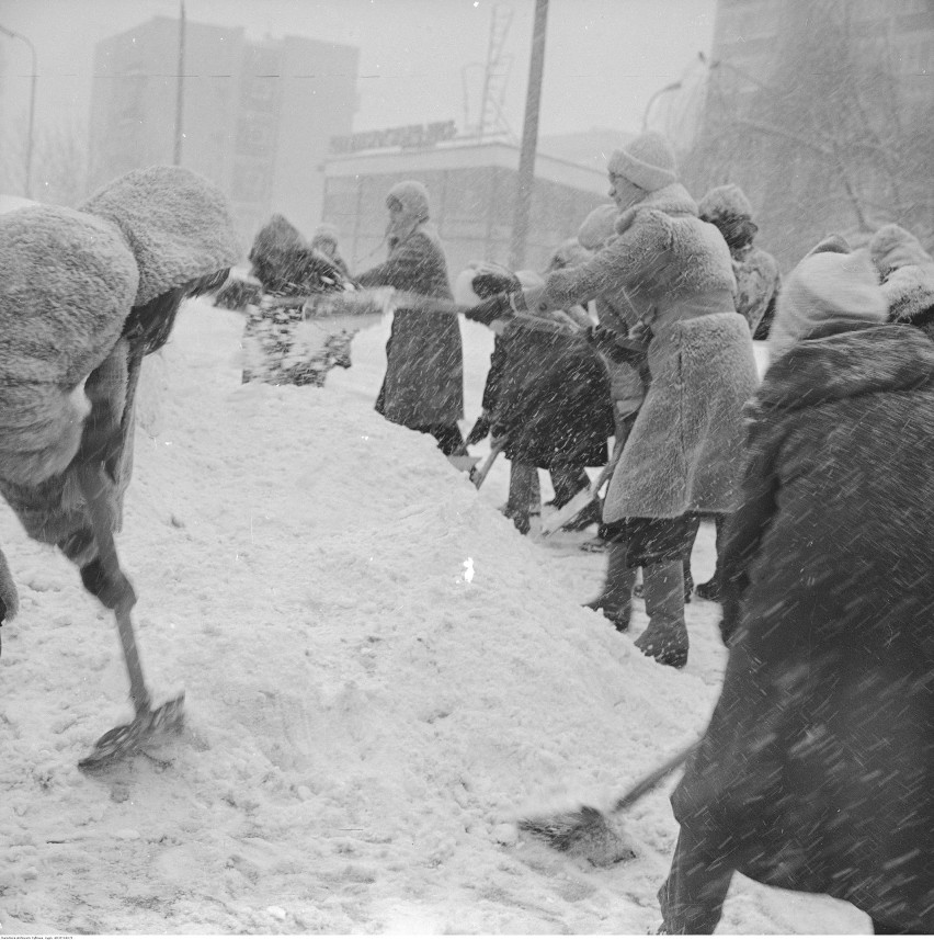 Zima stulecia to czas przełomu roku 1978 i 1979 roku. Wtedy...