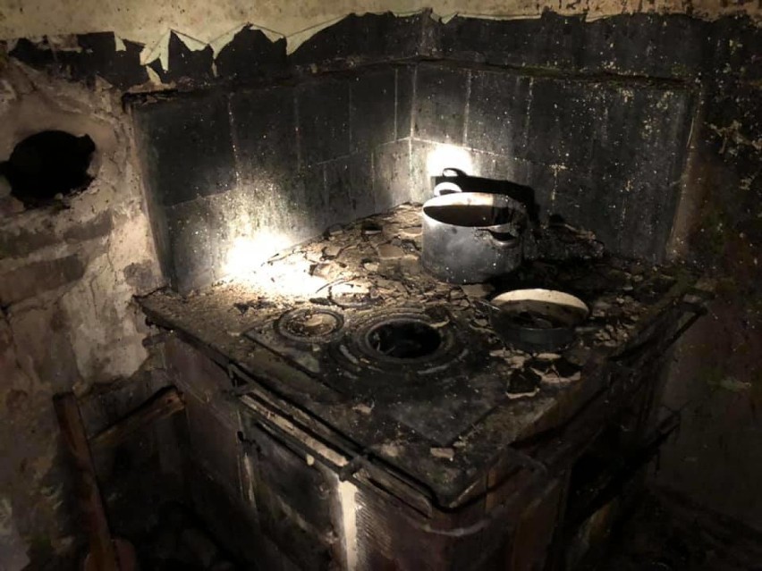 Płonął dom w Kulicach. Strażacy z Goleniowa i Nowogardu jechali z pomocą