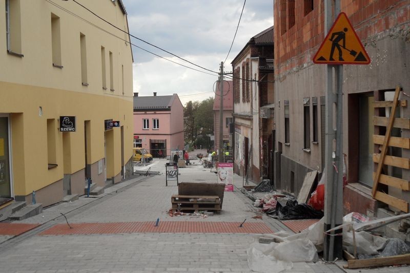 Rynek w Jaworznie. Remont zmierza ku końcowi [ZDJĘCIA]