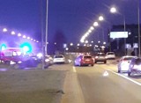Wypadek na ulicy Taczaka w Szczecinie. Zderzyły się dwa samochody osobowe. Kłopoty z przejazdem w kierunku Krzekowa - 22.01.2021