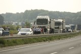 Wrocław: Na autostradzie przewróciła się ciężarówka