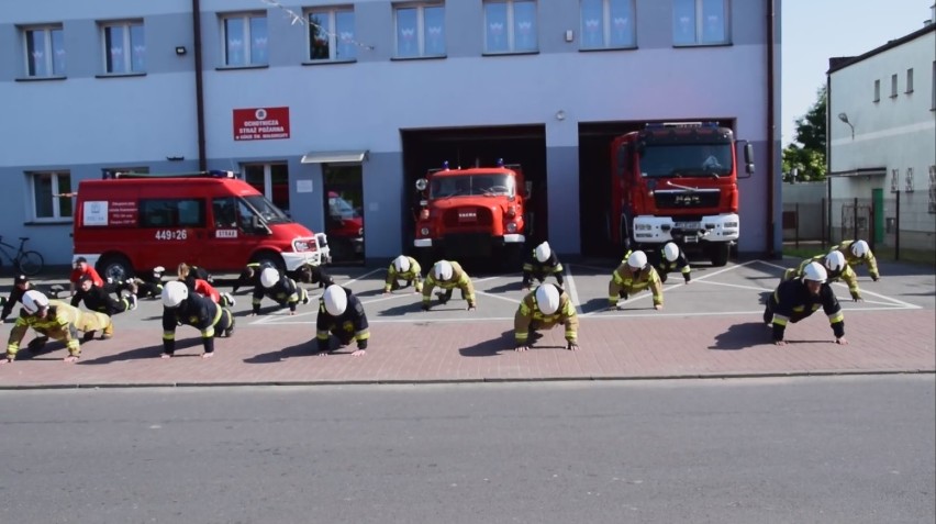 #GaszynChallenge. Strażacy z naszego powiatu wzięli udział w challengu  [FILMY]                            