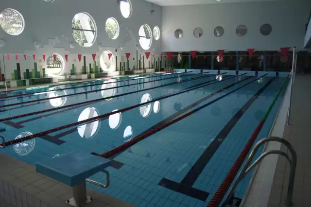 Od 8 stycznia w Tarnowie z basenu oraz innych obiektów w Miejskim Domu Sportu w Mościcach można będzie korzystać od poniedziałku do soboty. W niedzielę będą zamknięte