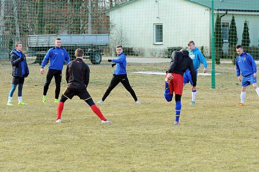 Grom Więcbork słabszy od beniaminka z B klasy [zdjęcia]