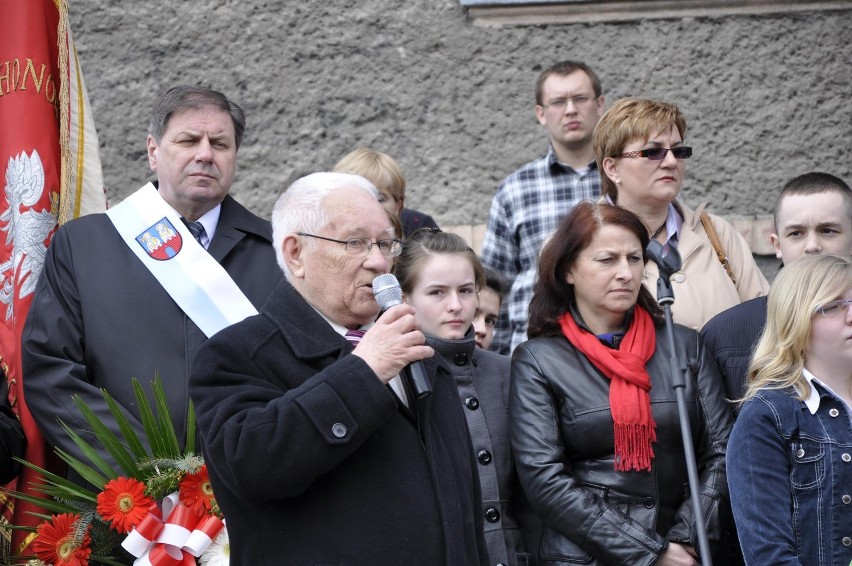 Strzegom: ku pamięci ofiar Katynia
