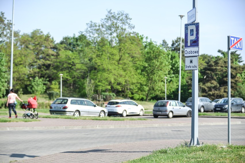 Mieszkańcy Gdańska mówią "nie" płatnemu parkowaniu przy plażach