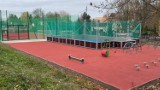 Nowoczesny kompleks sportowy przy Publicznej Szkole Podstawowej nr 9 w Radomsku. FILM, ZDJĘCIA