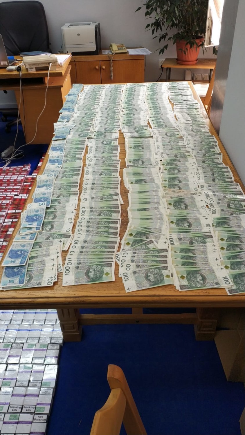 Policjanci przejęli towar bez akcyzy warty 400 tys. złotych!