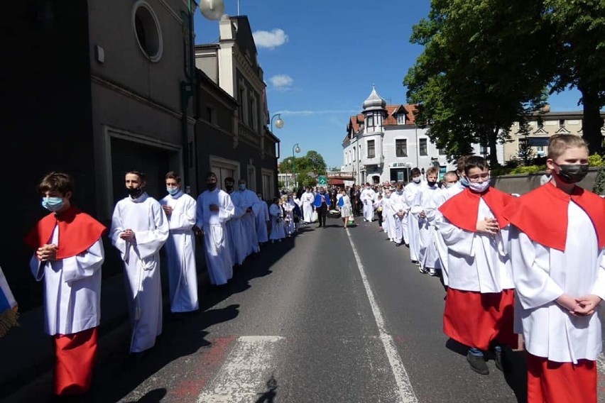 Boże Ciało 2021 w Lublińcu oraz powiecie lublinieckim. Zobaczcie ZDJĘCIA z procesji