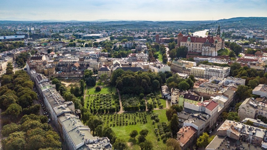 Kraków. Klasztorne ogrody dostępne dla mieszkańców? 