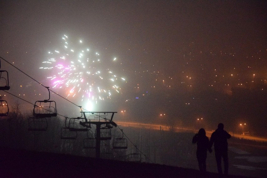 Powitanie Nowego Roku 2021 w Bielsku-Białej na Dębowcu