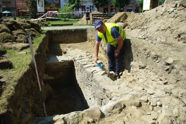 Archeolodzy wkrótce ogrodzą teren wykopalisk. Mieszkańcy będą mogli obserwować ich pracę w wyznaczone dni otwarte