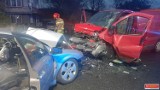 Śmiertelny wypadek w Porębie pod Zawierciem. Czołowo zderzyły się dwa samochody. Nie żyją dwie osoby