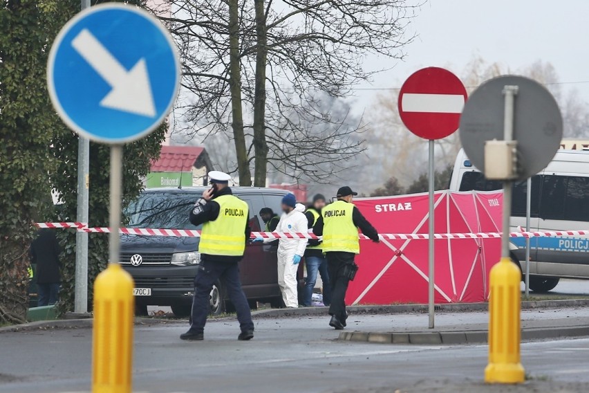 Strzelanina pod Wrocławiem. Nie żyje policjant i gangster [ZDJĘCIA]