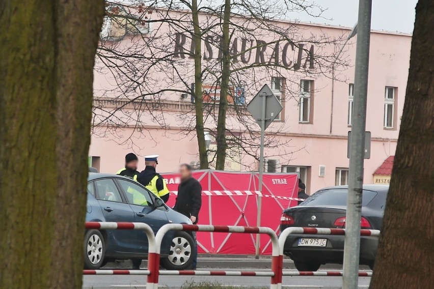 Strzelanina pod Wrocławiem. Nie żyje policjant i gangster [ZDJĘCIA]