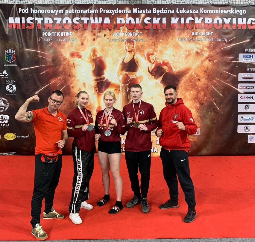 Zawodnicy KSW Szczecinek na turnieju mistrzowskim w Będzinie