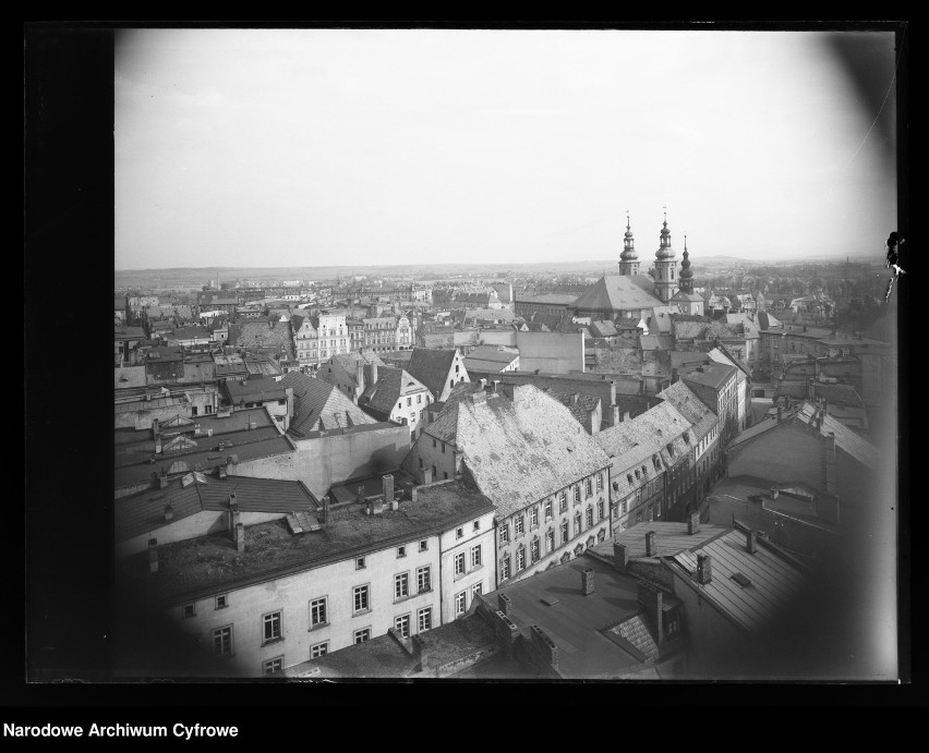 Nysa sto lat temu. Lata 1920-1930. Śródmieście - panorama.