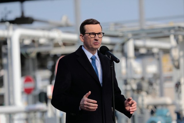 Premier Mateusz Morawiecki wydał decyzję gwarantującą zabezpieczenie dostaw gazu do miejsc, które korzystały z dostaw od firm objętych sankcjami