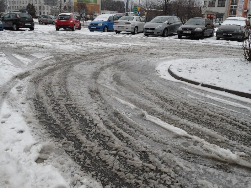 Akcja Zima 2023/2024 w Żorach. Setki kilometrów dróg do odśnieżenia, o ile spadnie śnieg