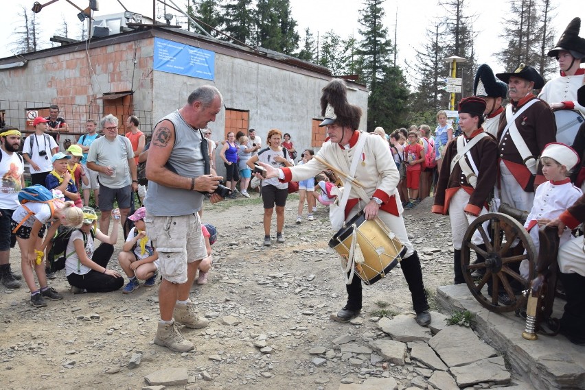 120 lat wieży na Kopie Biskupiej. Jubileusz świętowali turyści z Polski i Czech