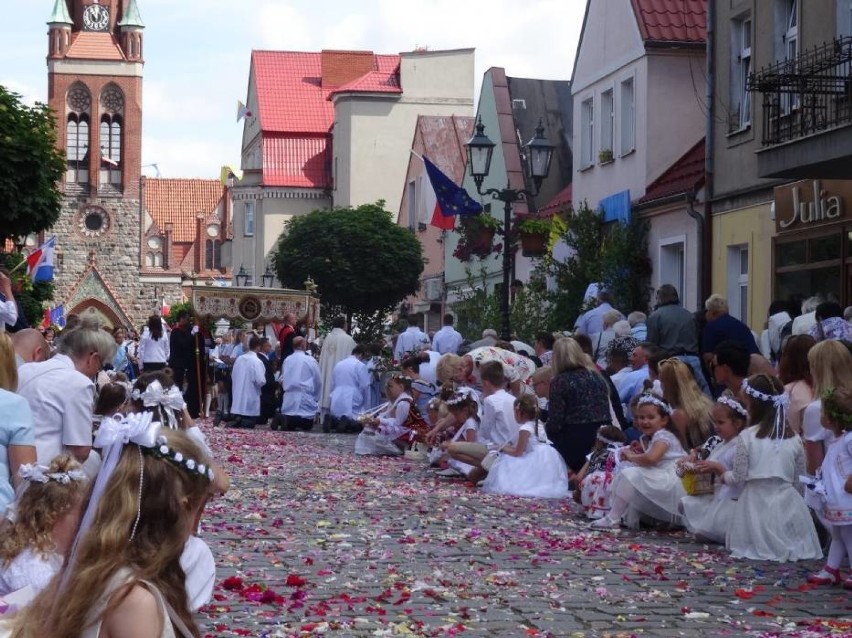 Jutro uroczystość Najświętszego Ciała i Krwi Chrystusa. Msze św. i procesja w Grodzisku [GODZINY, SZCZEGÓŁY]