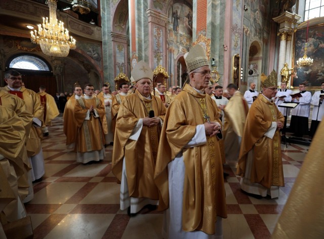 Wielki Czwartek: msza krzyżma w Archikatedrze Lubelskiej