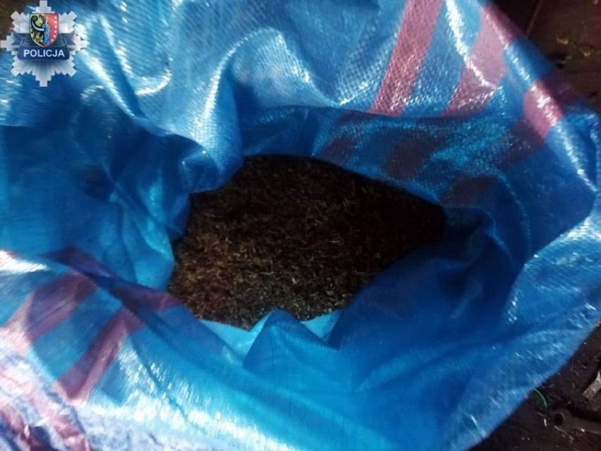 W sumie znaleziono 6,6 kg nielegalnego tytoniu