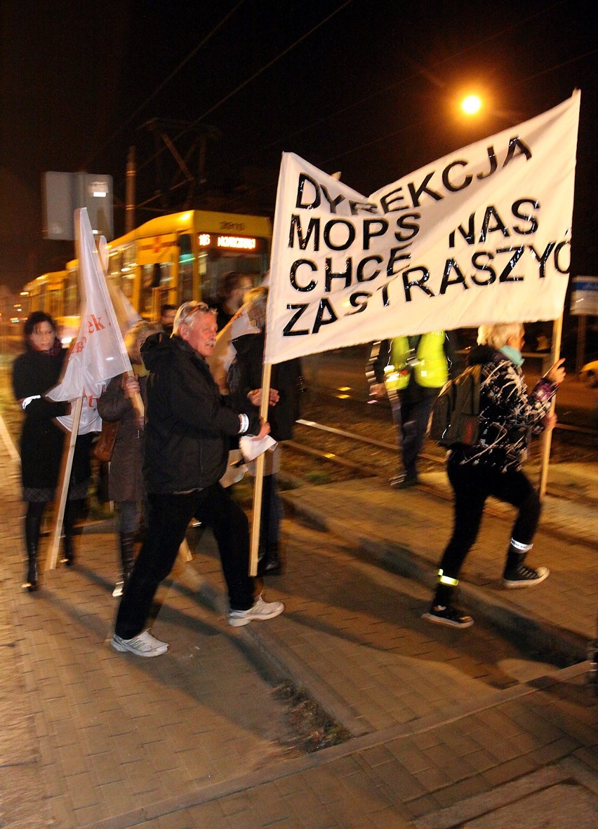 Protest pracowników MOPS