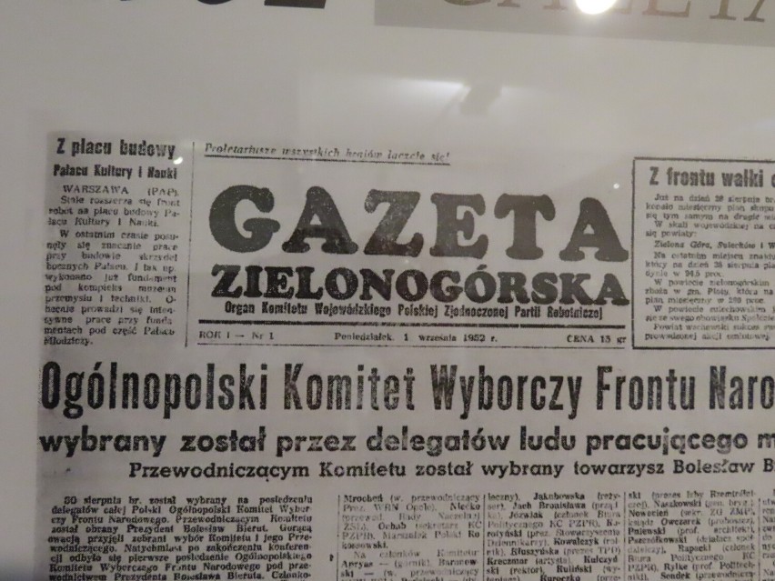 Rarytasem jest okładka pierwszego numeru "Gazety...