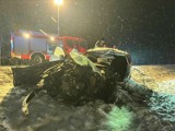 Poważny wypadek na DK nr 10 na trasie Bydgoszcz-Toruń. Dwie osoby odwieziono do szpitala
