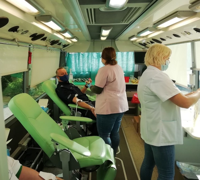 Łęczycanie oddali krew dla chorej 11-latki z Bełchatowa (ZDJĘCIA)