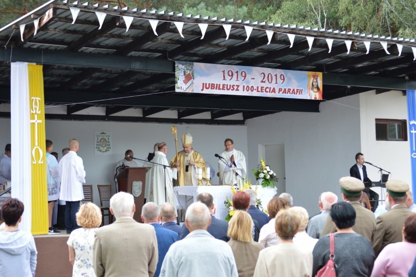 100 lecie parafii w Chojnie