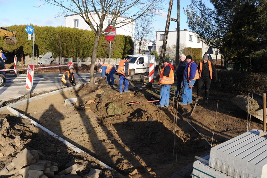 Trwa przebudowa zjazdów wzdłuż Wolińskiej