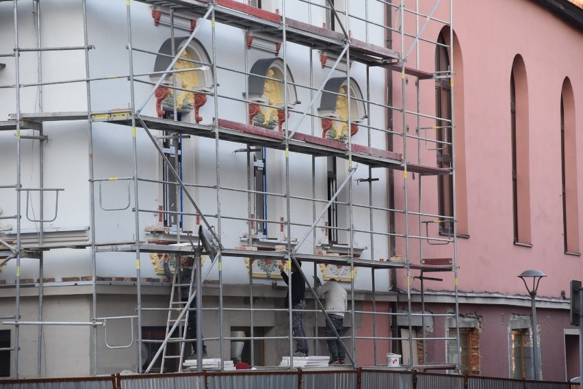 Prokuratura zakończyła śledztwo w sprawie katastrofy budowlanej w Świerklańcu. Dziś do sądu trafił wniosek o ukaranie kierownika budowy 